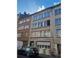 Appartement te huur Schaarbeek 2 slaapkamers terras