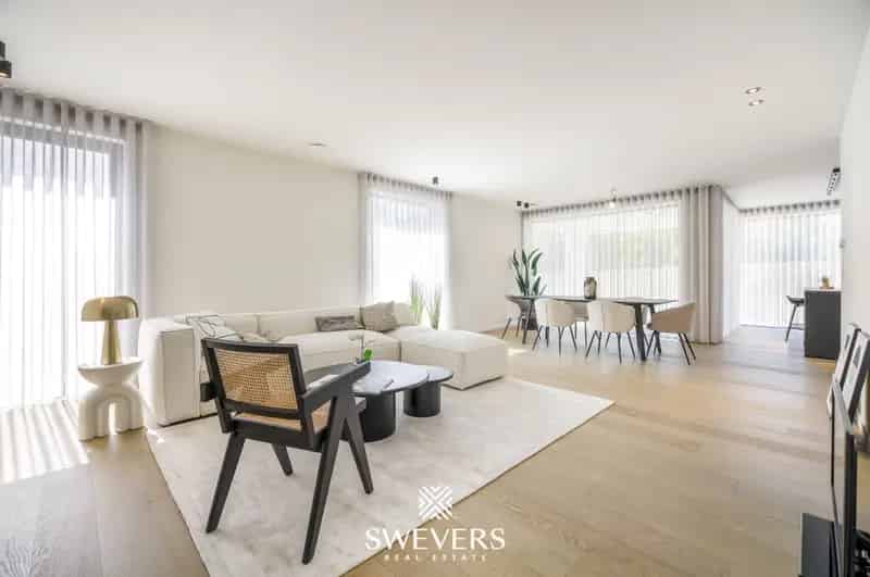 Nieuwbouw Huis te Koop Paal 219m² 3 slaapkamers