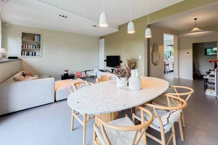 Gezinswoning te Voorst 3 slaapkamers tuin terras
