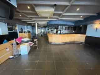 Handelspand te huur Zandhoven 400m² N14