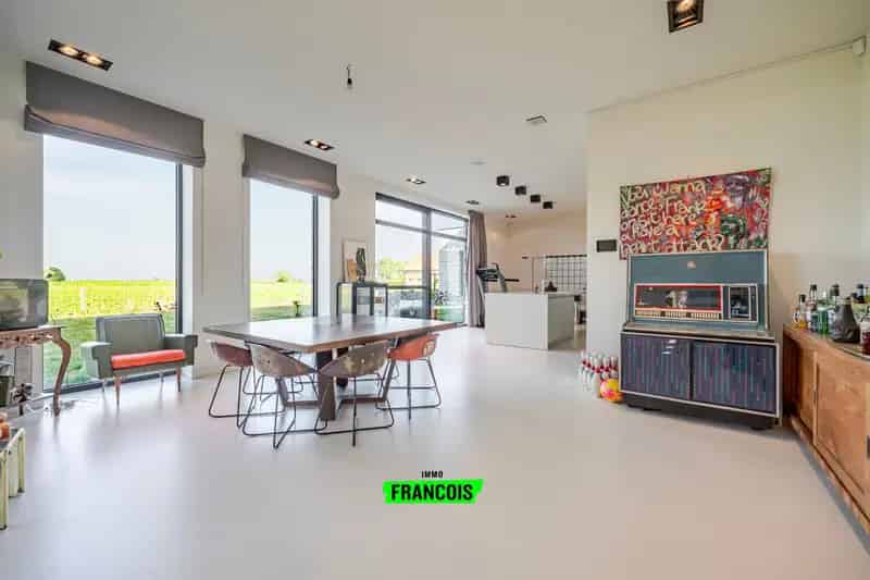 Karaktervolle Vlasfabriek met Landelijke Luxe