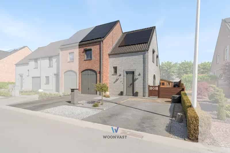 Huis te koop Lokeren: Instapklare gezinswoning met zwembad