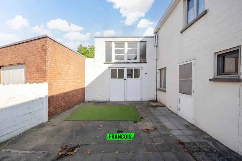 Renovatiewoning met landelijk zicht te koop in Waregem