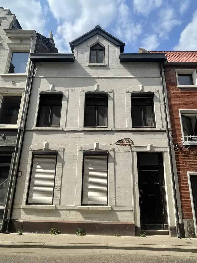 Huis te koop Stadscentrum  Totaalrenovatie