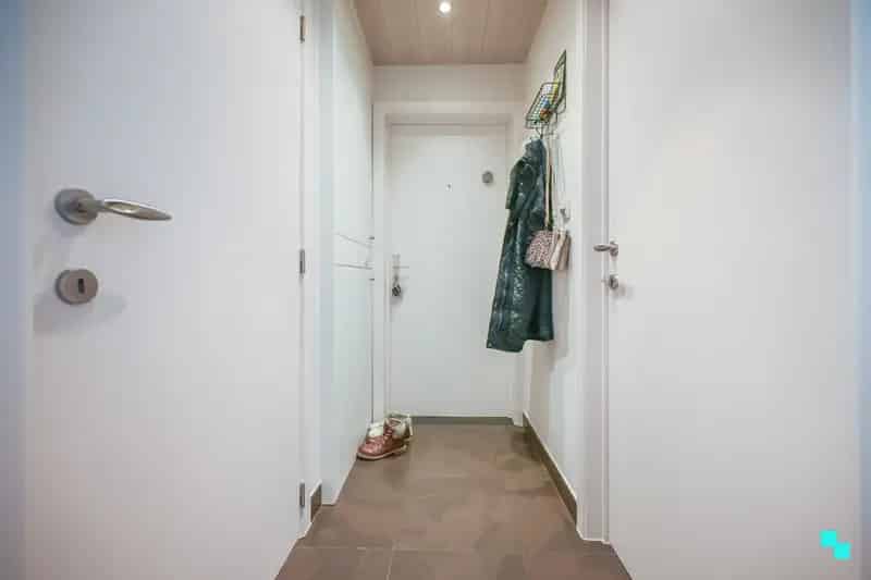 Appartement te huur Roeselare: 2 slaapkamers, garage, instapklaar