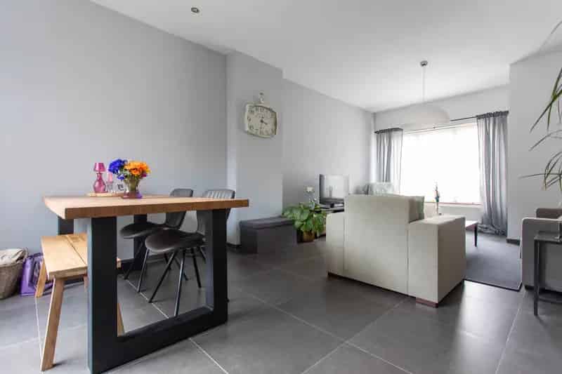 Huis te huur Kalmthout: 3 slaapkamers, tuin en garage
