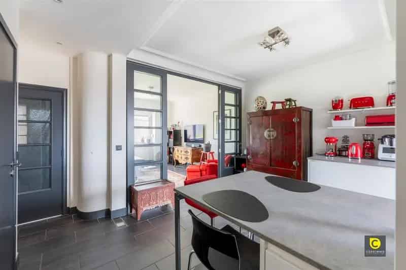 Antwerpen Dakappartement 3 Slaapkamers Te Huur