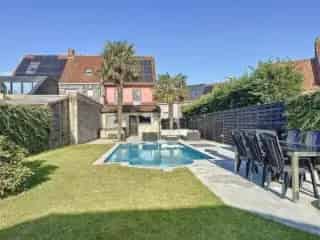 Huis te koop Lendelede - 4 slaapkamers, zwembad, tuin
