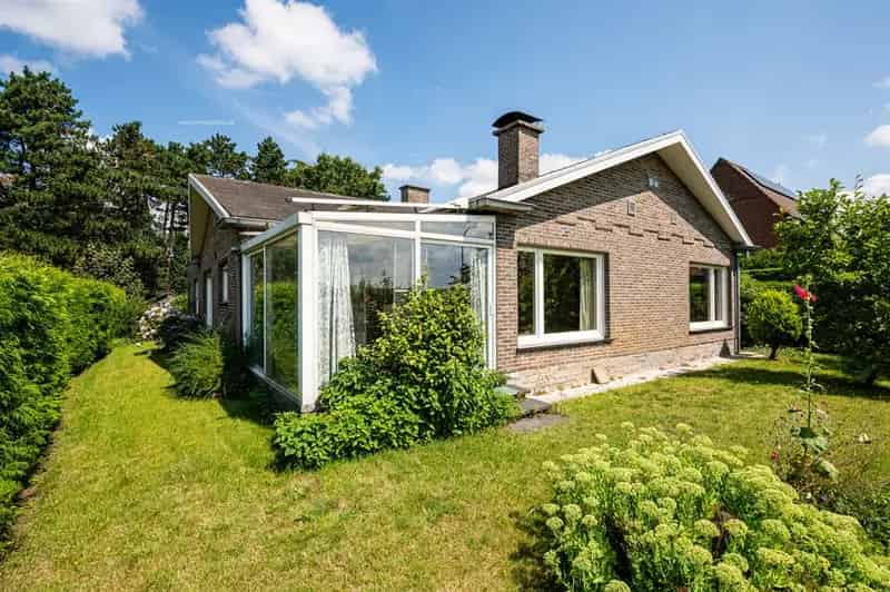 Huis te koop Eeklo 4 slaapkamers Grote tuin Renovatieproject