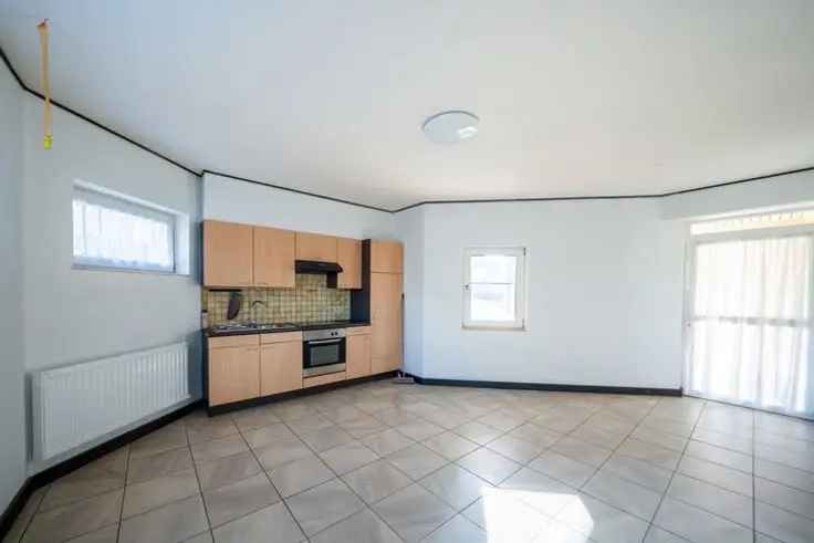 Appartement Te Koop Bertrix: Ruim en Centraal Gelegen