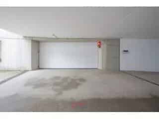 Garagebox te koop Nieuwpoort - Ruime en vlot inrijdbare garage
