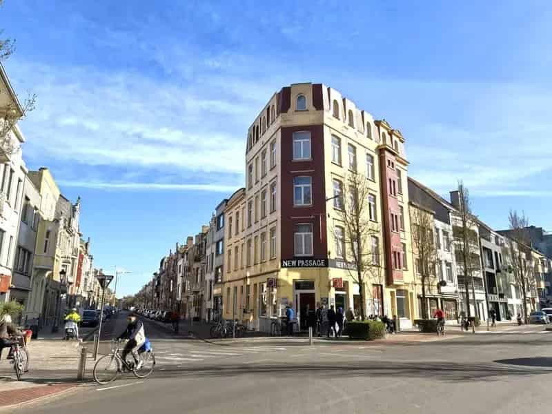 3 Opbrengsteigendommen 13 Eenheden