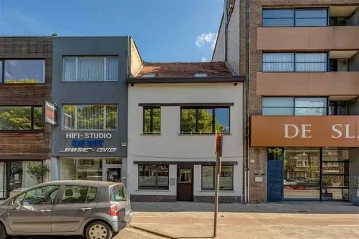 Handelspand met Duplex Appartement 3 slaapkamers Borgerhout