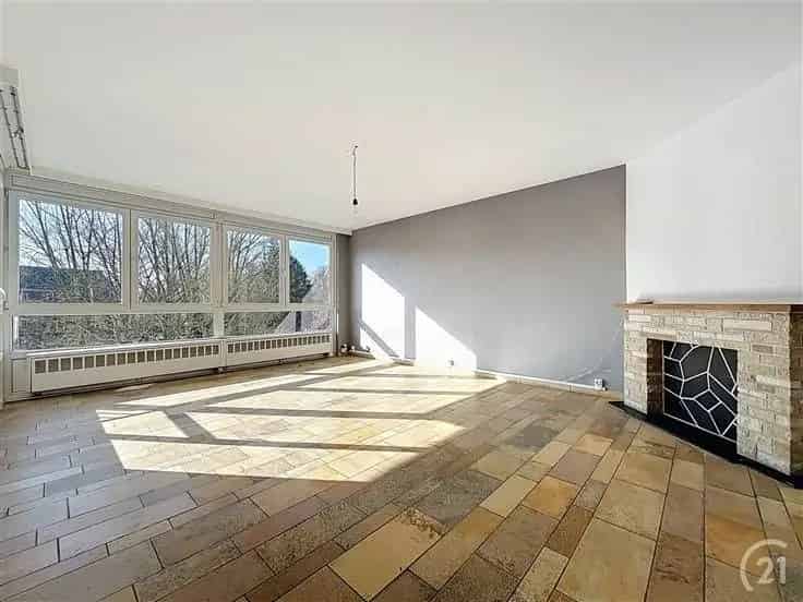 Appartement te Koop Gilly nabij Charleroi