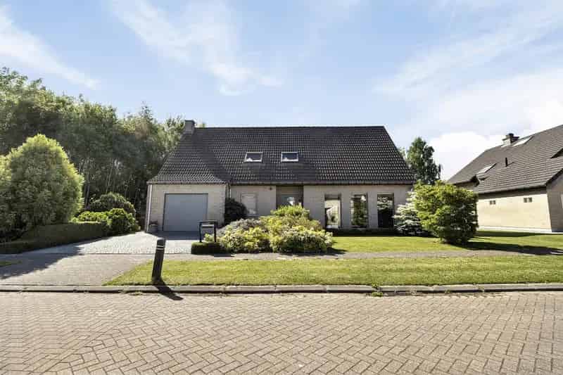Huis te koop Tildonk: Rustige open bebouwing met sauna en zonnepanelen