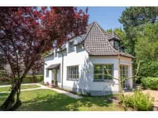 Villa te koop Wezembeek Oppem 200m2 4 slaapkamers gerenoveerd