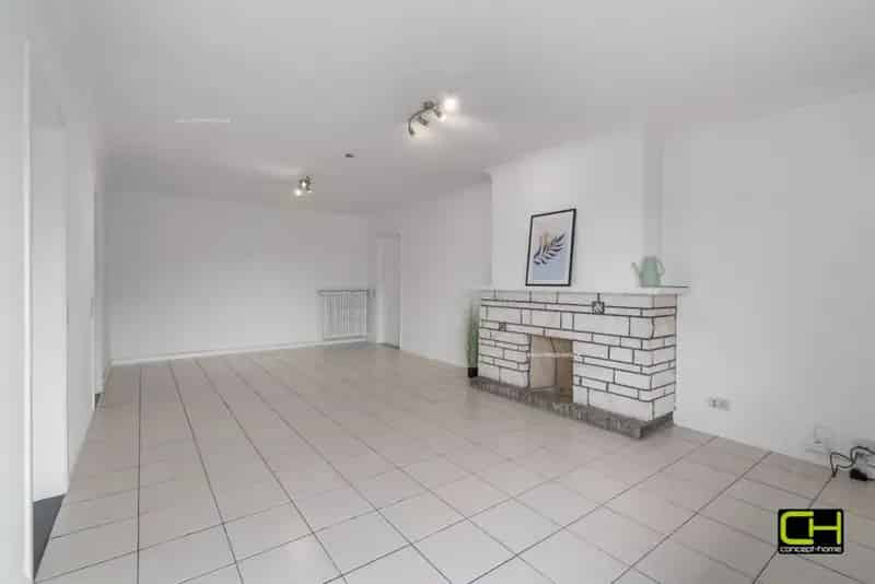 Appartement te koop Waarschoot 2 slaapkamers terras garage