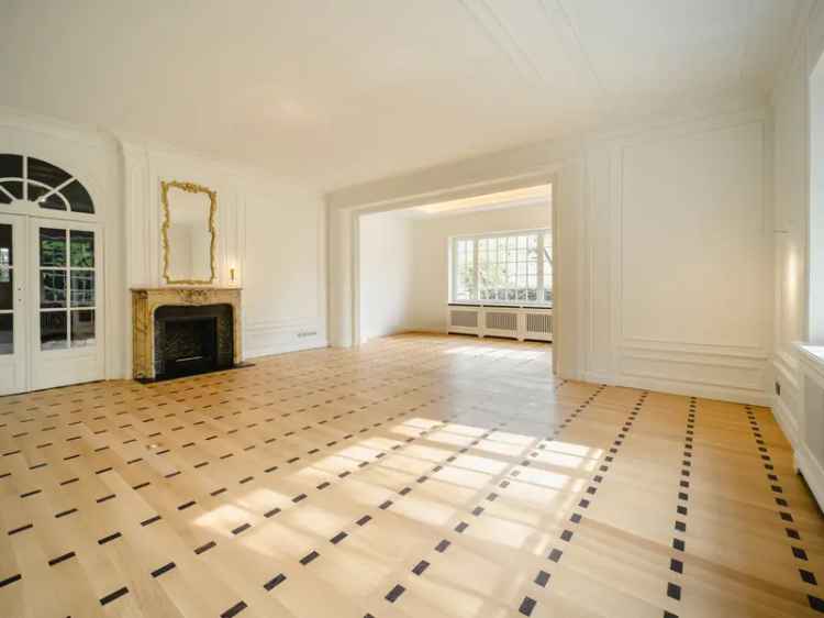 Huis te koop Ukkel Floride 6 slaapkamers gerenoveerd