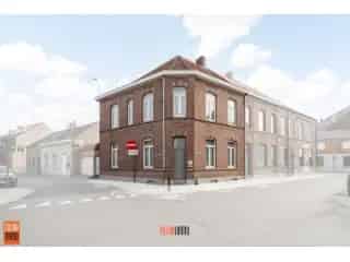 Huis te Koop Roeselare - Instapklare Hoekwoning met 3 slaapkamers