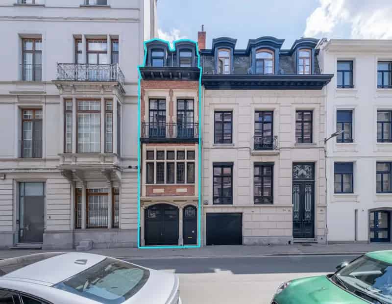 Statige Bel-Etage woning te koop: Charme, Ruimte en Stadsoase