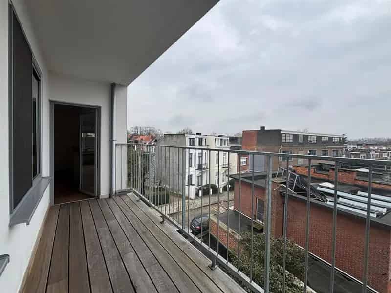 Ruim Appartement te Huur Mortsel 3 slaapkamers Garage