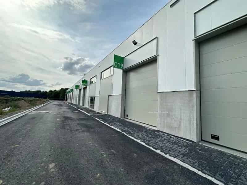 Nieuwbouw Opslag te Huur Nivelles 216m² KMO Magazijn