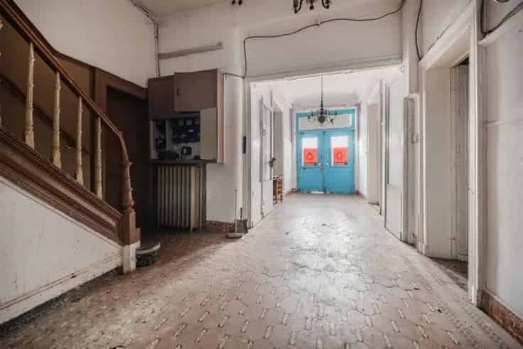 Appartementsblok Te Koop Charleroi Centrum 750m²