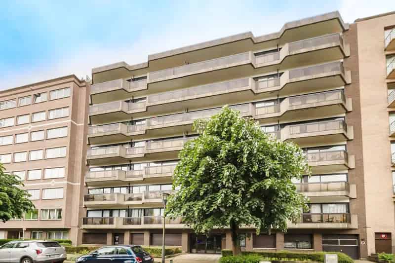 Appartement 3 slaapkamers Koekelberg Garage Nabij Openbaar Vervoer