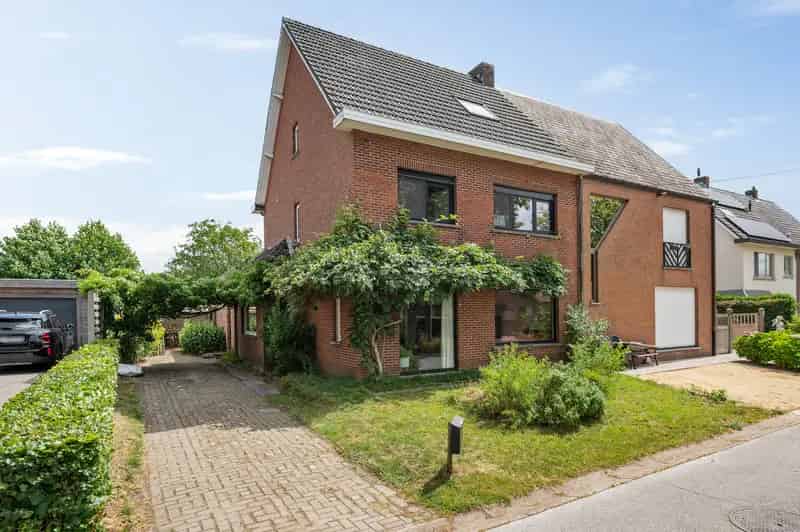 Charmante woning met 4 slaapkamers en bureau te Oud Turnhout
