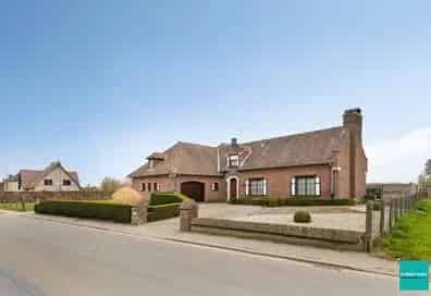 Riante woning met tuin op topligging in Asse