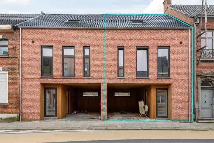 Huis Te Koop Berlaar 5 Slaapkamers Tuin Parking