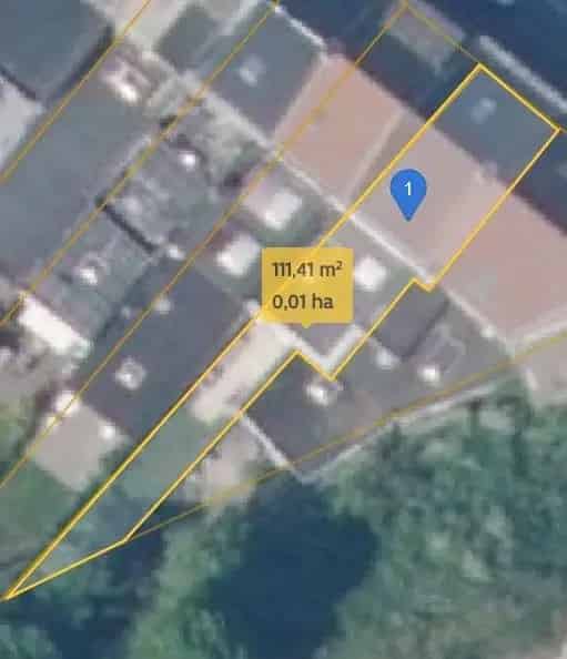 Lichtrijke Vernieuwde Woning met Terrastuin