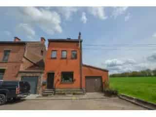 Huis te Koop Trazegnies 4 slaapkamers Garage Tuin