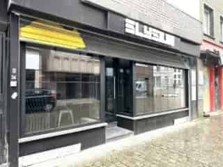 Handelspand te Koop Charleroi 114m²