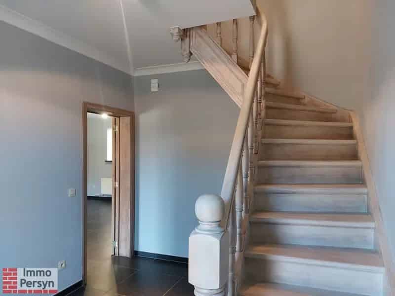 Rustig gelegen woning met loods