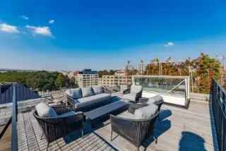 Penthouse te koop appartement Etterbeek met terras en uitzicht