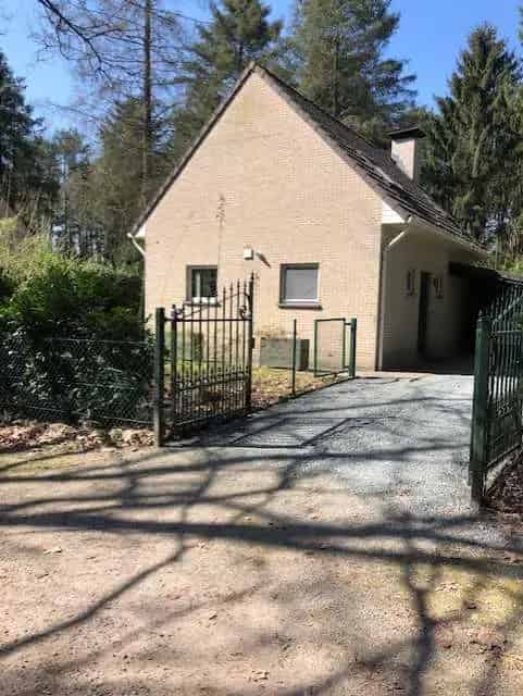 Huis te huur Essen: 3 slaapkamers, bosrijke omgeving