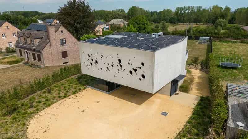 Moderne Architectuurwoning 20a Perceel