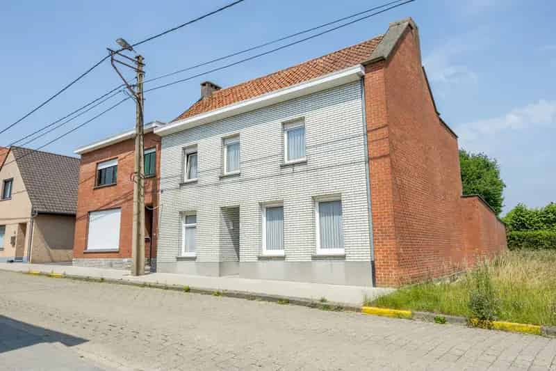 Huis te koop 4 slaapkamers tuin te renoveren