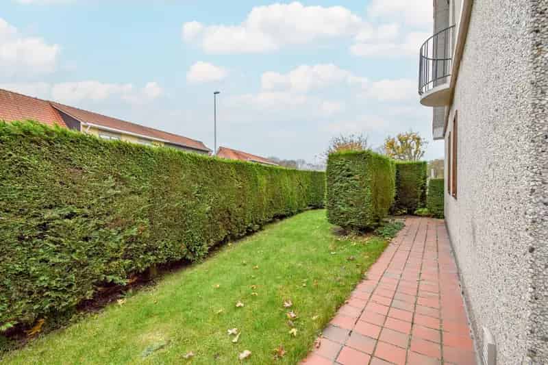 Huis te koop Leffinge 4 slaapkamers garage rustige woonwijk