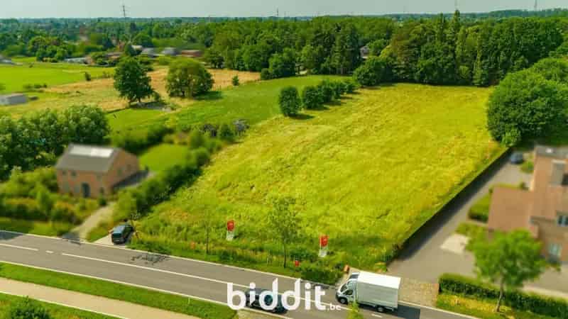 Zeer Ruime Bouwgrond 4868m² te koop
