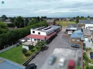 Huis te koop Keumiée - 7 slaapkamers, 3 garages, 6 parkeerplaatsen