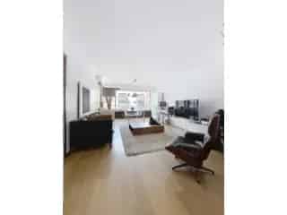 Appartement te koop Sint-Jans-Molenbeek 1 slaapkamer 77m²