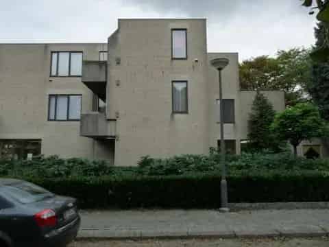 Appartementen Dordrecht 1-3 slaapkamers 1982