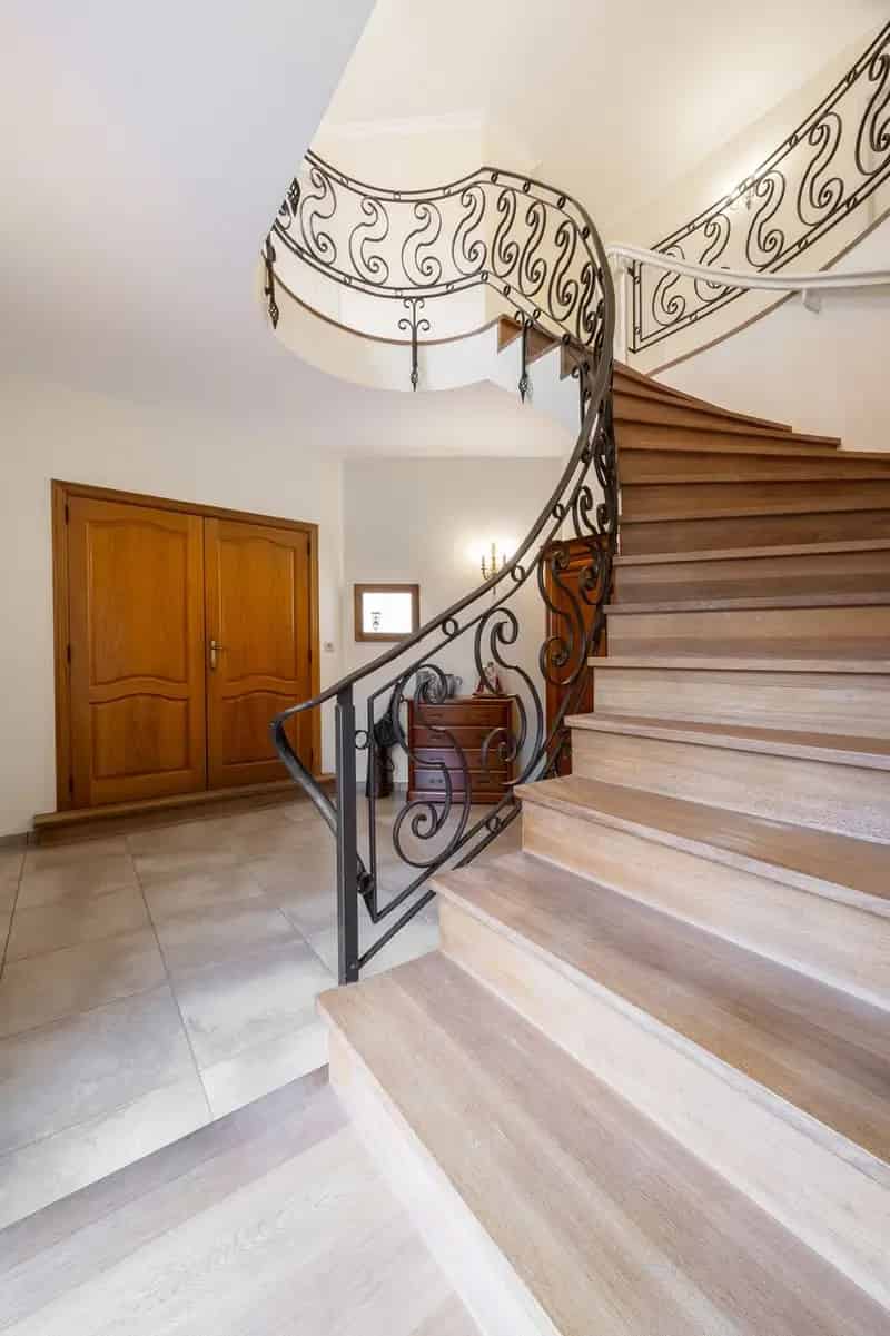 Ruime Villa Franse Stijl Rustige Locatie