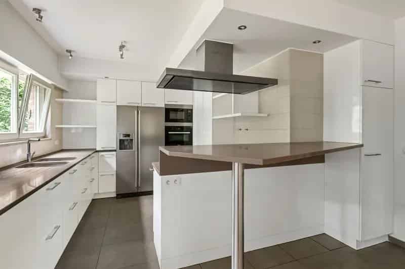 Charmante woning Brasschaat 4 slaapkamers ruime tuin