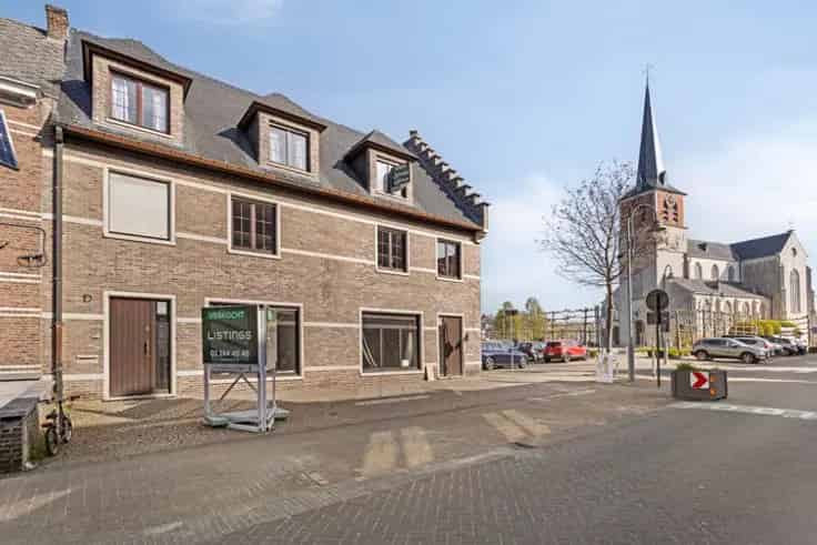 Gerenoveerd Appartement 2 Slaapkamers Ranst Centrum