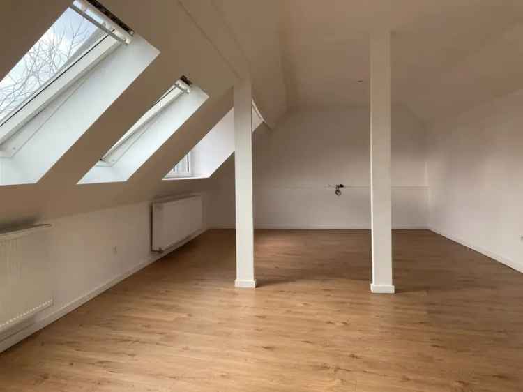 Prachtig volledig gerenoveerd appartement met 2 SK in hartje Brussel. 