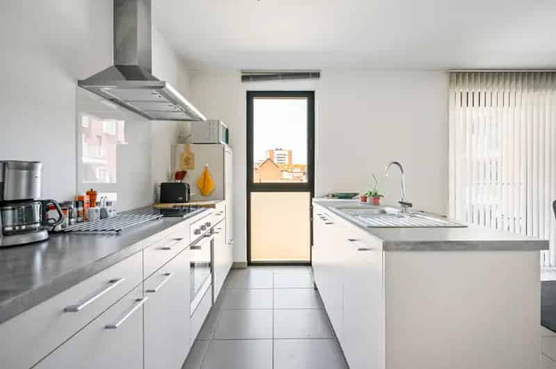 Instapklaar Appartement 2 Slaapkamers Terras Nabij Centrum