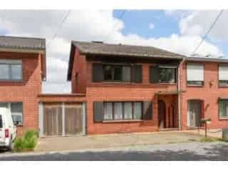 Huis te koop Genk 4 slaapkamers grote tuin garage